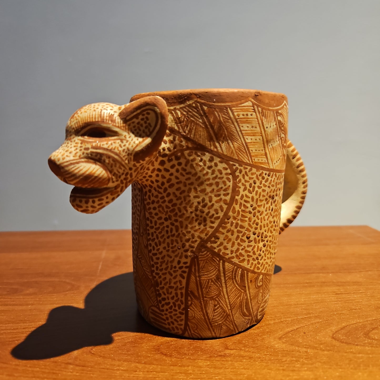 Taza jaguar