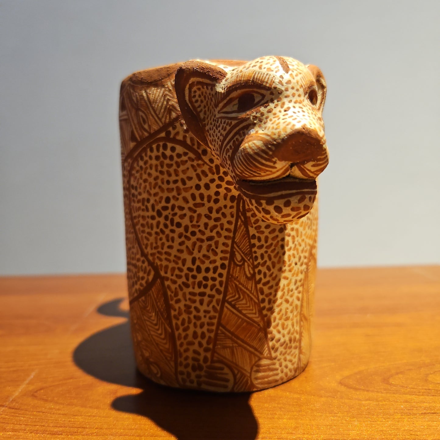 Taza jaguar