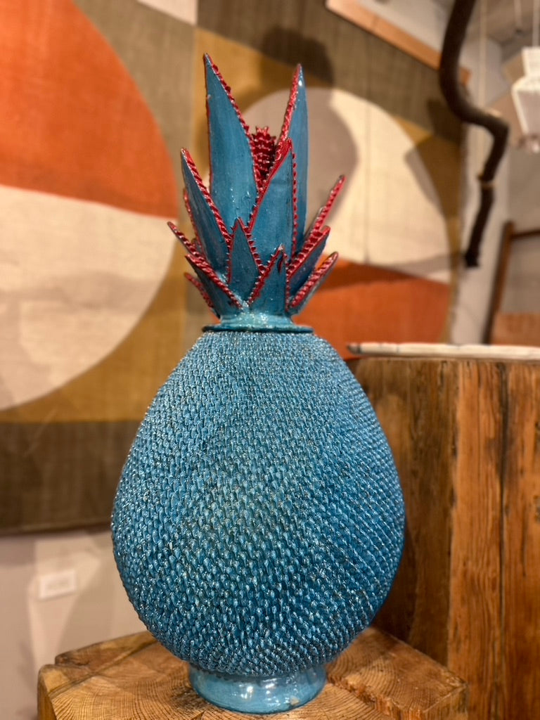 Piña esmaltada 70 cm, turquesa con cabezal con detalle rojo