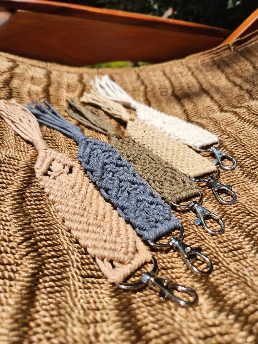 Llavero macramé