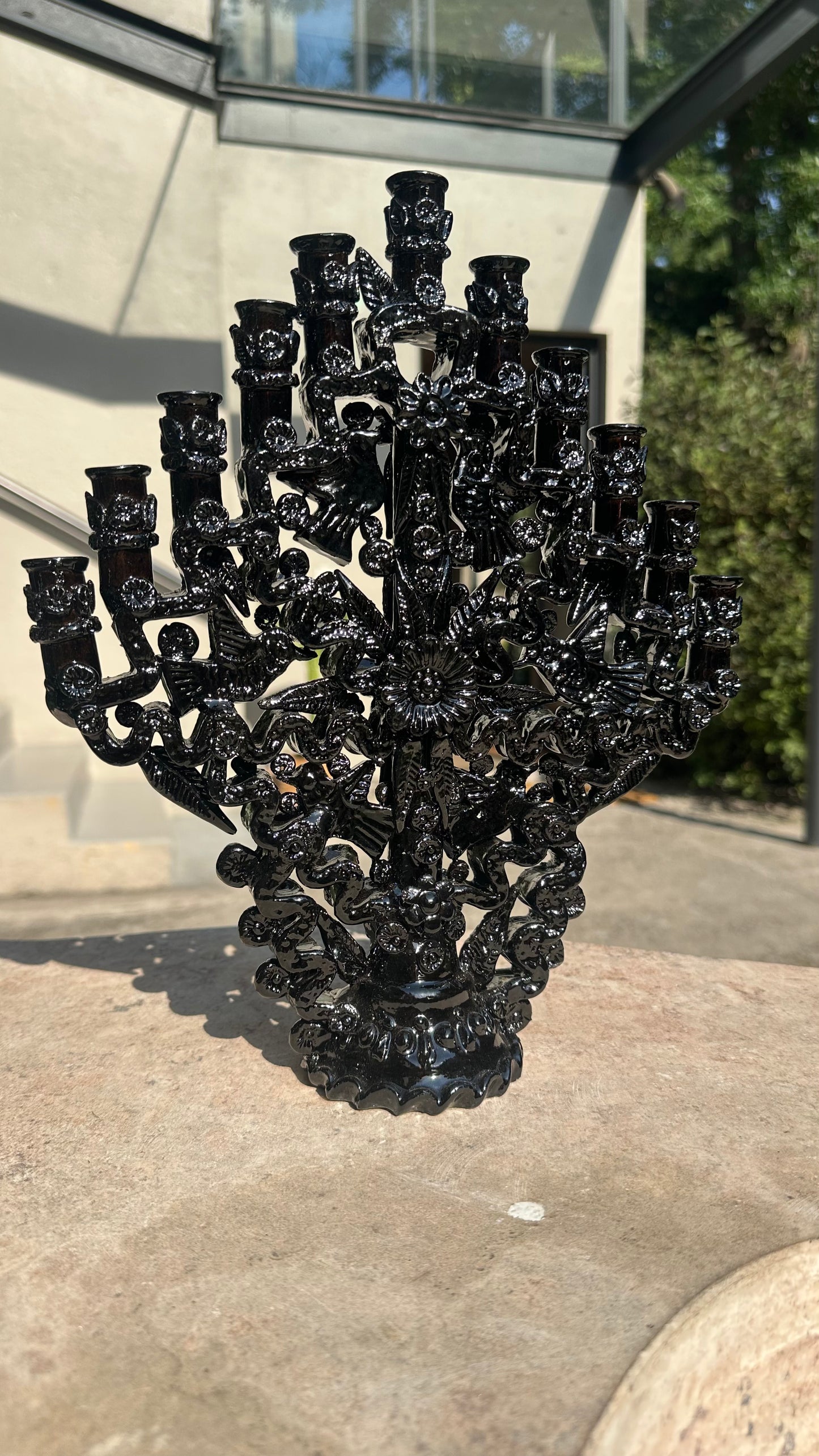 Candelabro esmaltado 11 velas negro, 30 cm