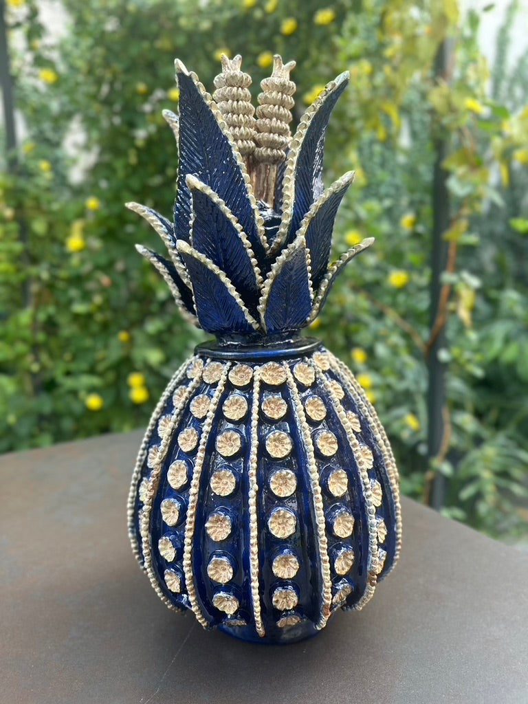 Piña esmaltada 50 cm, bicolor azul/blanco, flor