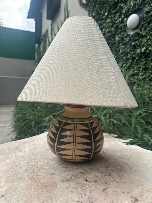 Lámpara geométrica gris