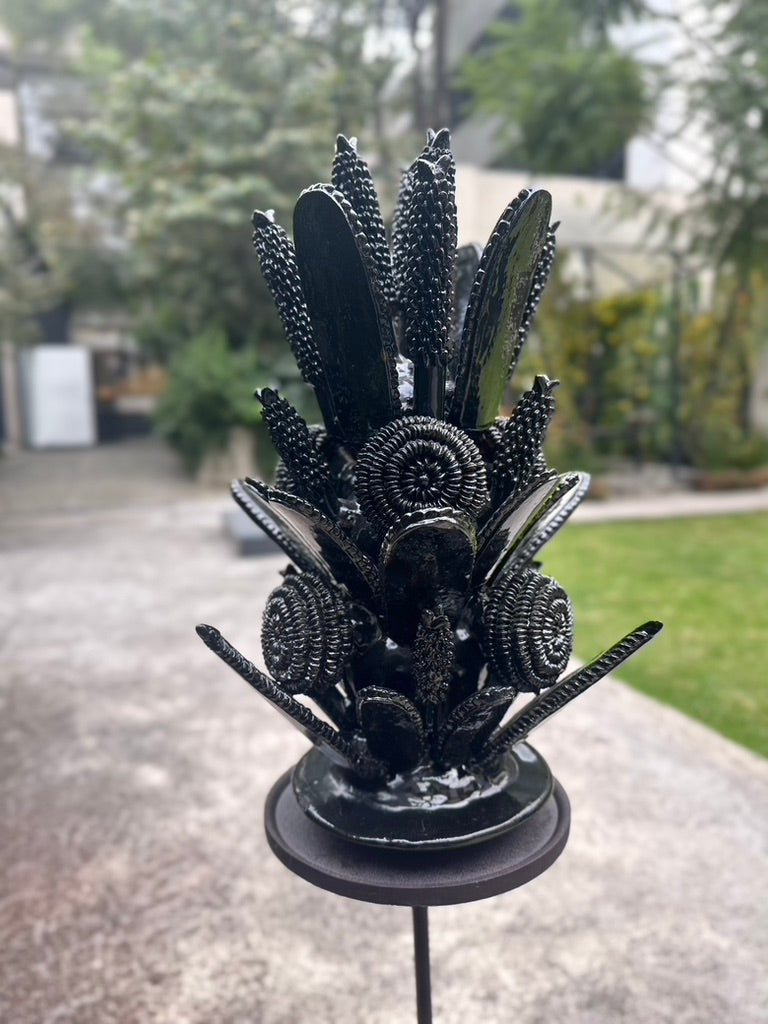Piña esmaltada negra 100 cm
