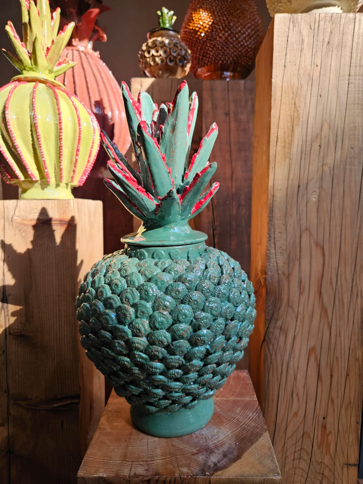 Piña esmaltada bicolor, 40 cm